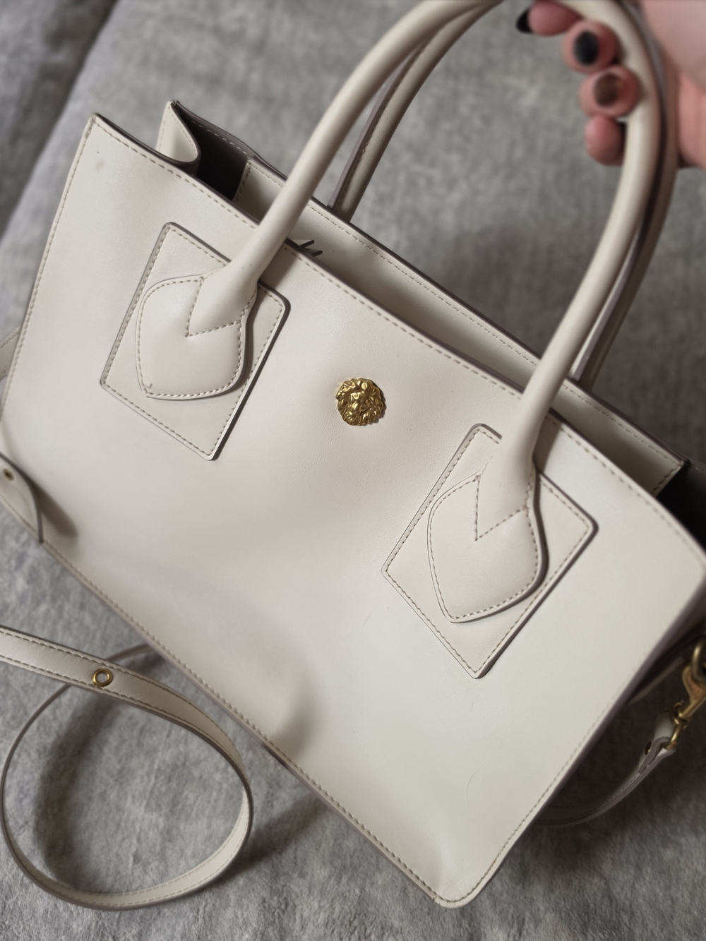 Anne Klein structured tote bag off-white/cream faux leather gold-tone lion head